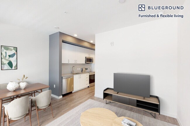 Foto del edificio - 2600 Lawrence St