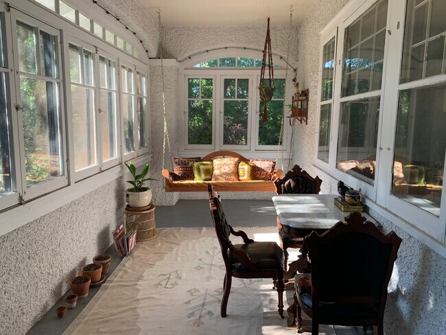 Foto del edificio - 1809 S Duluth Ave