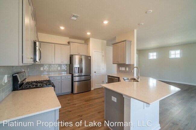 Foto del edificio - 4 br, 2.5 bath House - 14015 Wooden Snow T...
