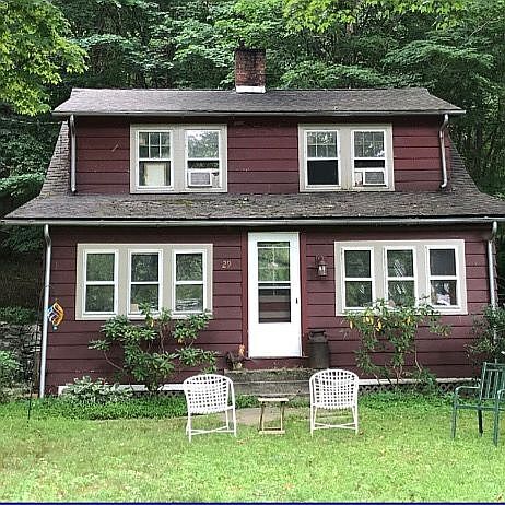 Primary Photo - Single Family Home at 27 Kent Rd , Kent