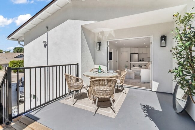 Building Photo - 2691 Palomino Cir