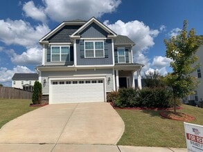 Building Photo - 108 Leclaire Cir