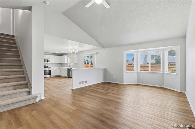 Foto del edificio - 12536 Elm Ln