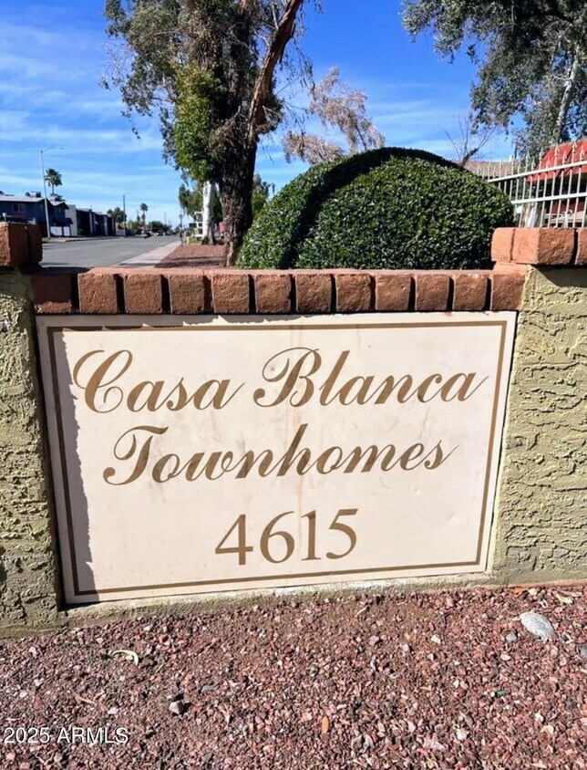 Foto principal - 4615 N 39th Ave