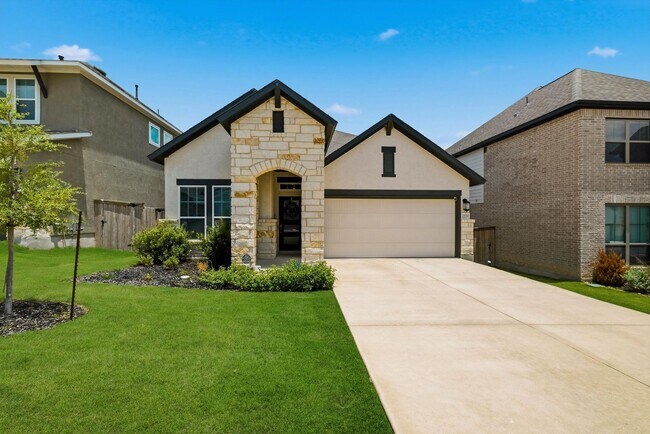 Foto del edificio - Elegant Living with Space to Spare | 4 Bed • 3.5 Bath
