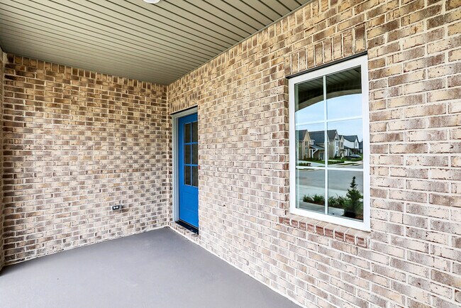 Building Photo - 1067 Fallow Rd