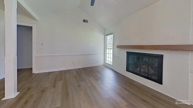 Foto del edificio - 3 bedroom / 2 bath ~ Sangaree Neighborhood
