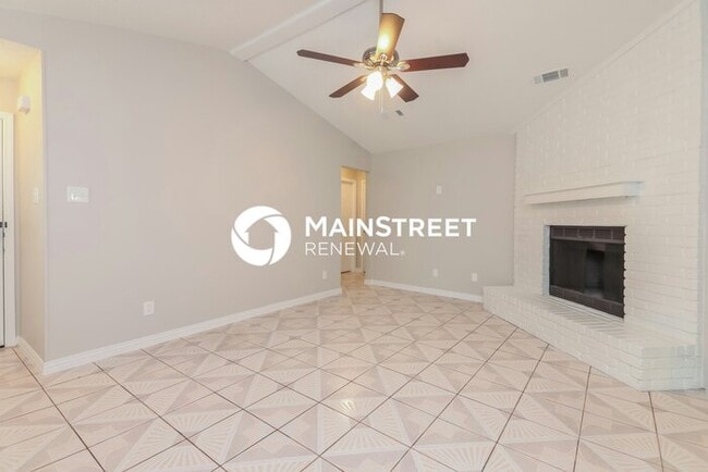 Building Photo - 3 Bedroom Pet-Friendly Home in IRVING, TX ...