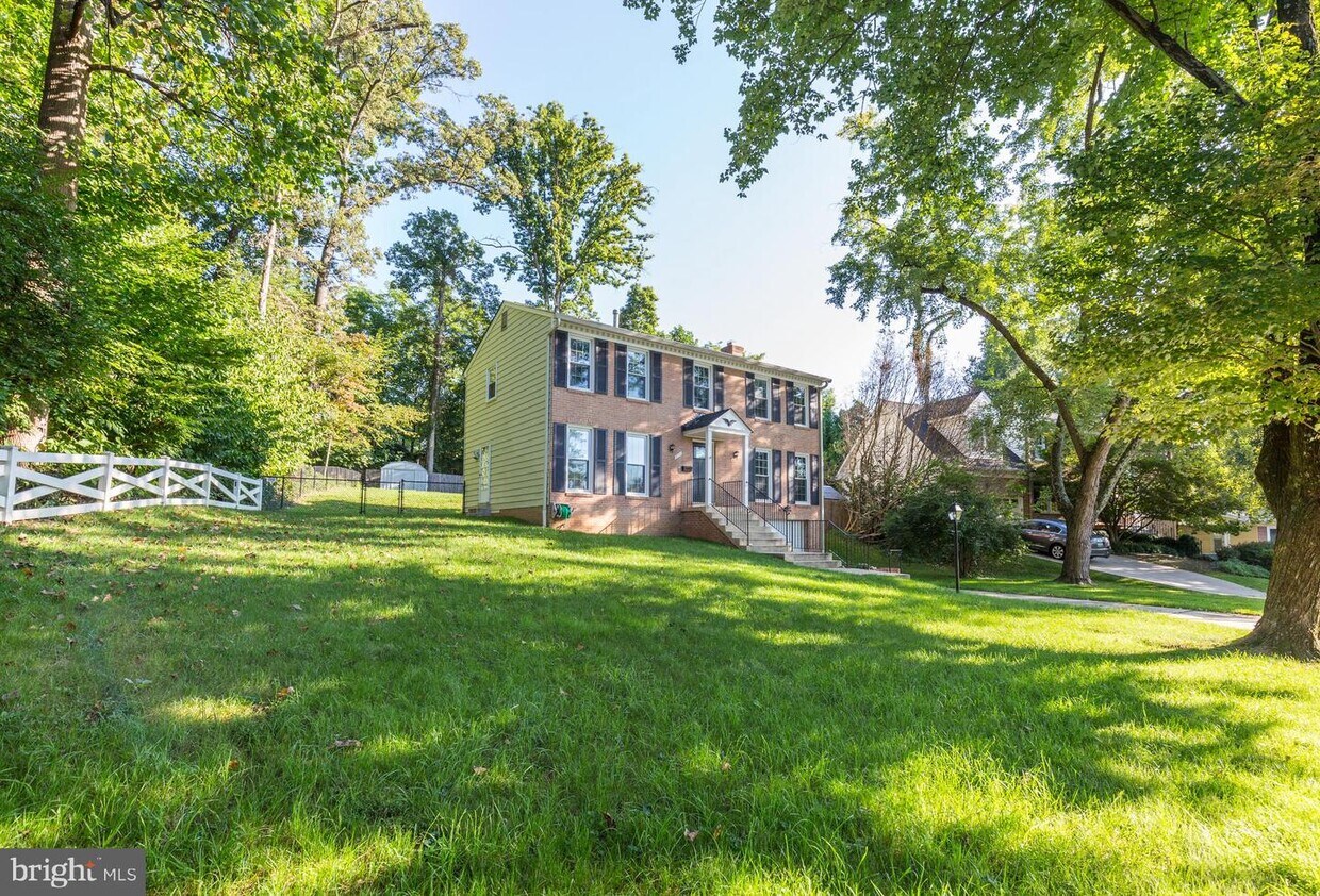 10541 Farnham Dr, Bethesda, MD 20814 House Rental in Bethesda, MD