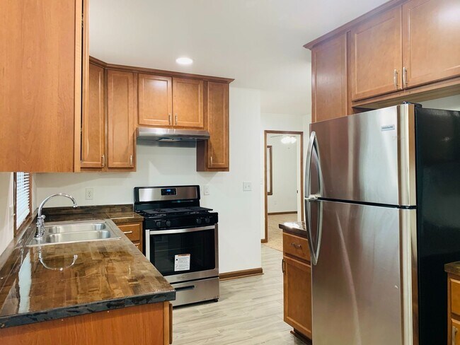 Foto del edificio - Beautiful 2 Bedroom Single Family Home!