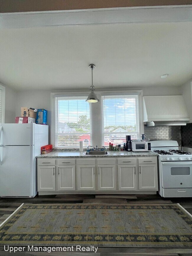 Foto del edificio - 1 br, 1 bath Apartment - 1335-37 Arabella ...