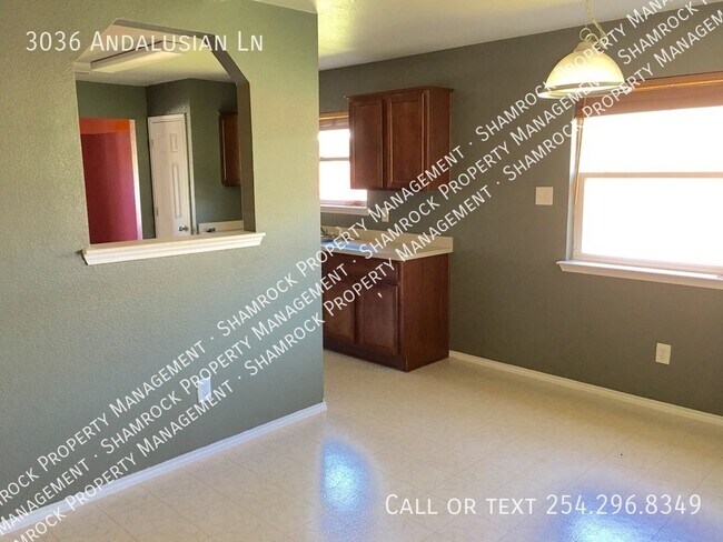 Building Photo - 3-Bedroom in MISD