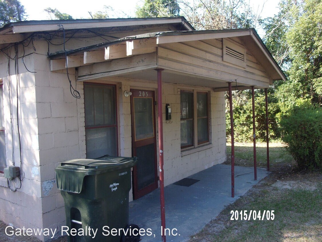 205 Wilkerson St, Waycross, GA 31501 House Rental in Waycross, GA