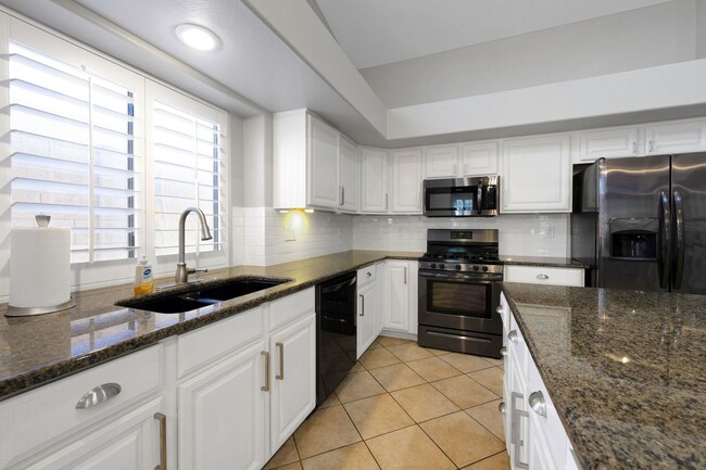 Foto del edificio - 3308 W Adobe Dam Rd