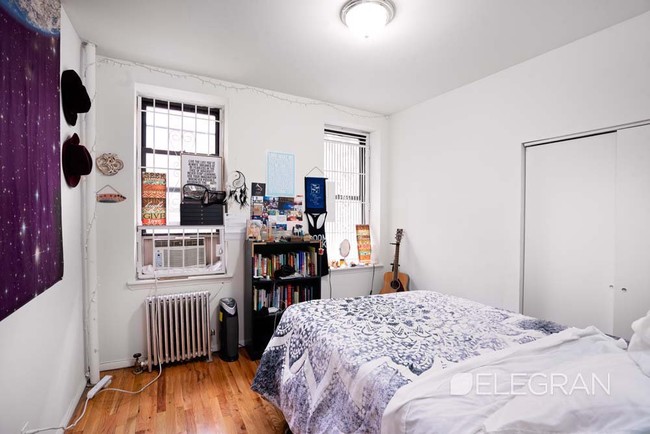 Foto del edificio - 235 E 82nd St