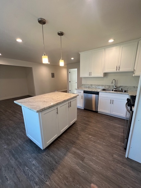 Building Photo - Villas at Orange