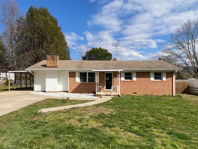 Building Photo - 37 Pisgah Dr