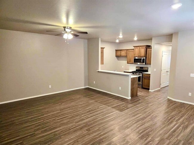 Building Photo - 916 Coles Creek