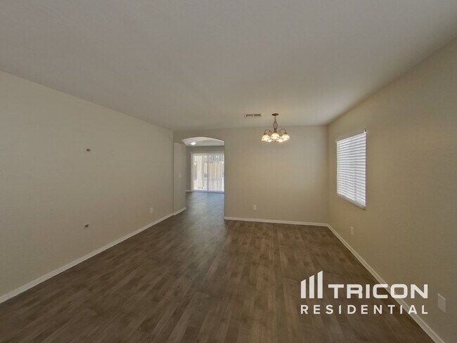 Foto del edificio - 4102 S 62nd Ln