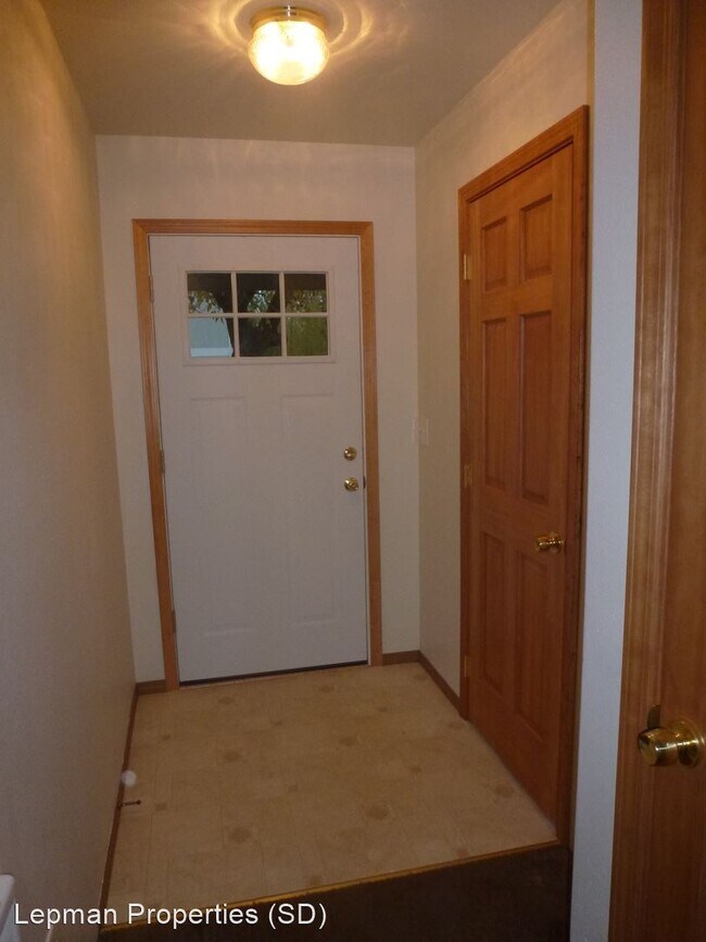 Building Photo - 4860 48th Loop