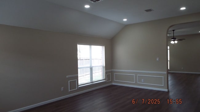 Building Photo - 4107 Grovetree