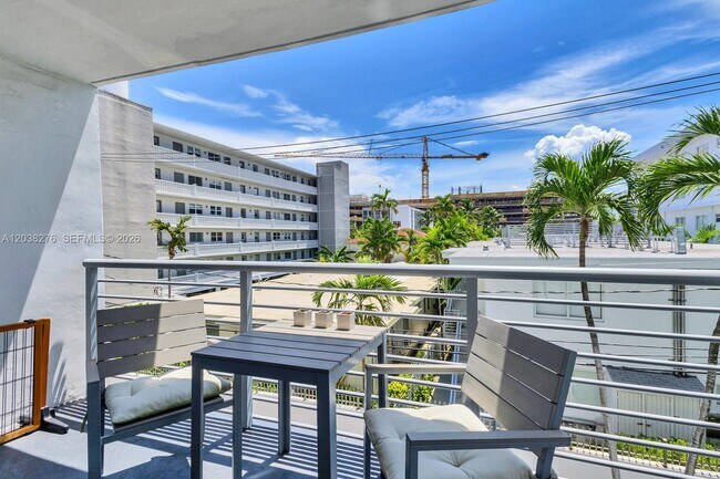 Foto del edificio - 1605 Bay Rd