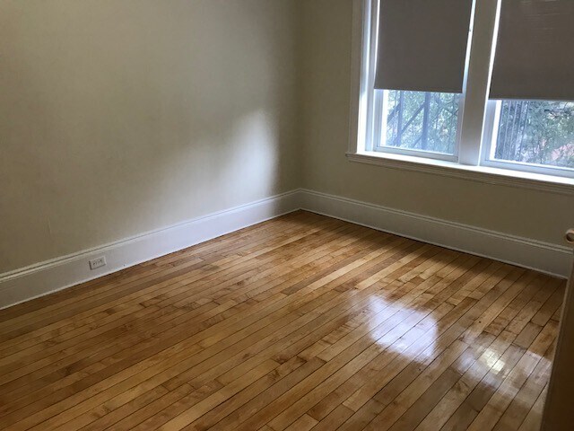 Foto del edificio - 1834 Beacon St