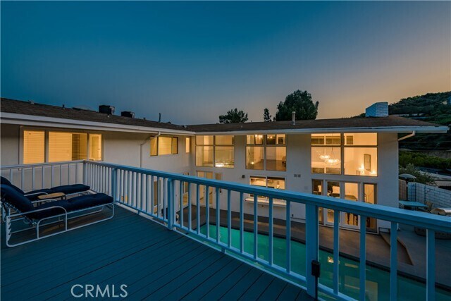 Foto del edificio - 11831 Bel Terrace