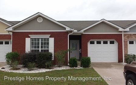 Foto principal - 3 br, 2 bath House - 176 Concord Avenue