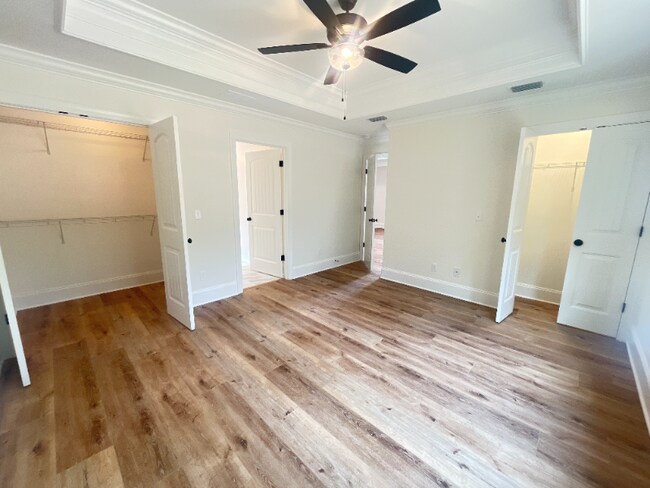 Building Photo - 31 Klickitat Dr