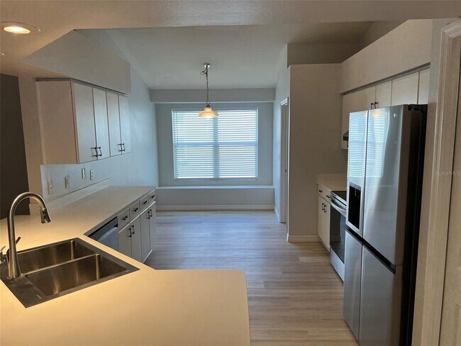 Foto del edificio - 2710 Brookville Dr