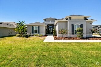 Building Photo - 5226 Lake Venice Dr