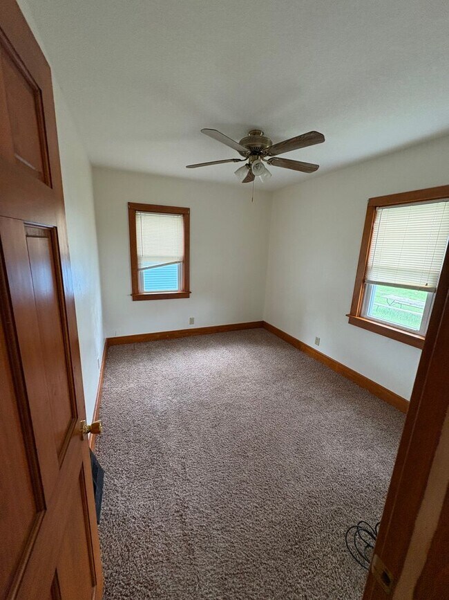Foto del edificio - 3 bedroom 1 ba single family home