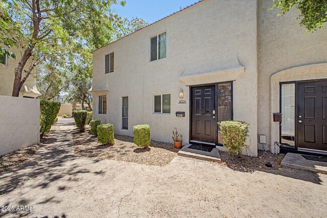 Building Photo - 4024 N Parkway Ave