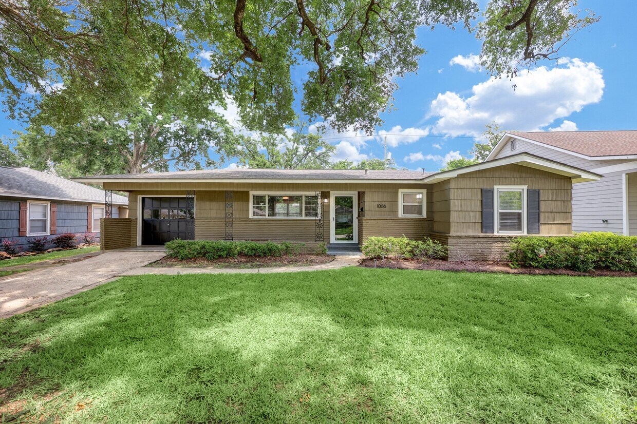 Foto principal - 1006 Worthshire St