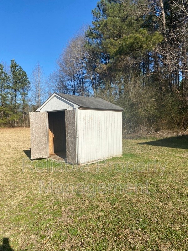 79 Brantley Cir, Smithfield, NC 27577 Condo for Rent in Smithfield