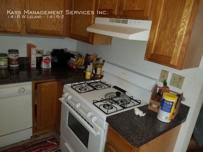 Foto del edificio - 1416 W Leland Ave