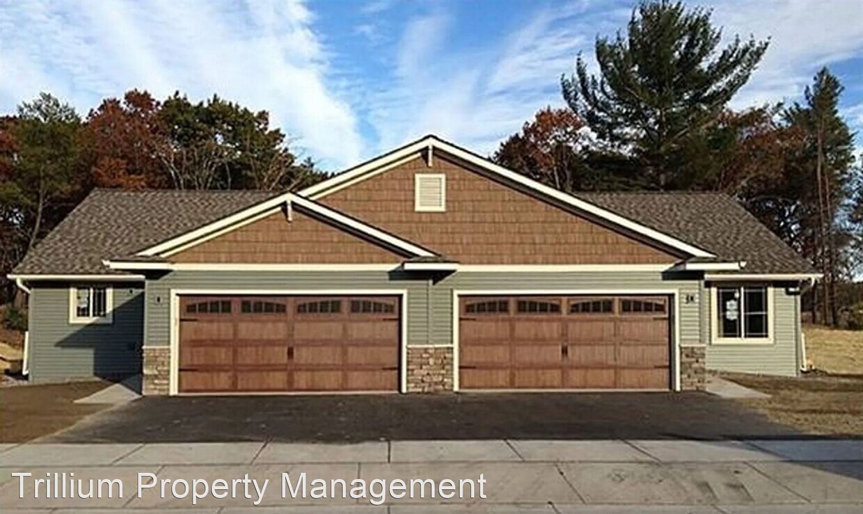 Primary Photo - 3 br, 2 bath House - 840 Daisy Lane