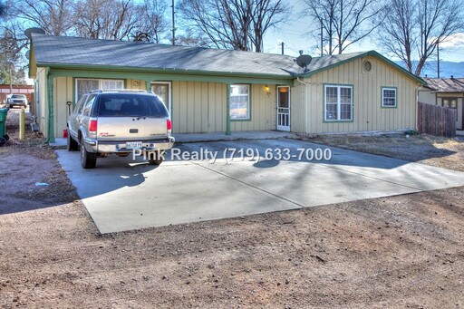 Primary Photo - 39 Sunflower Rd