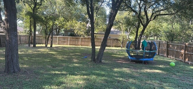 Foto del edificio - 734 Benchmark Trail