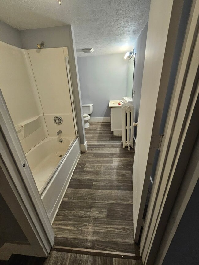 Foto del edificio - 203 S Glenwood Ave