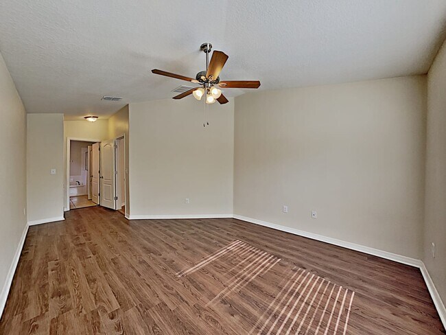 Building Photo - 12929 White Bluff Rd