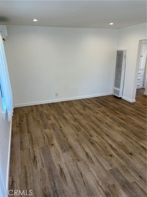 Building Photo - 12660 Oxnard St
