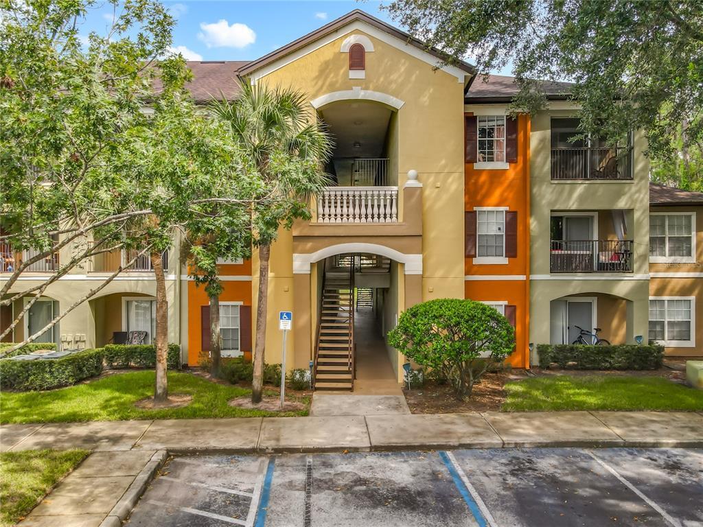 Foto principal - 713 Crest Pines Dr