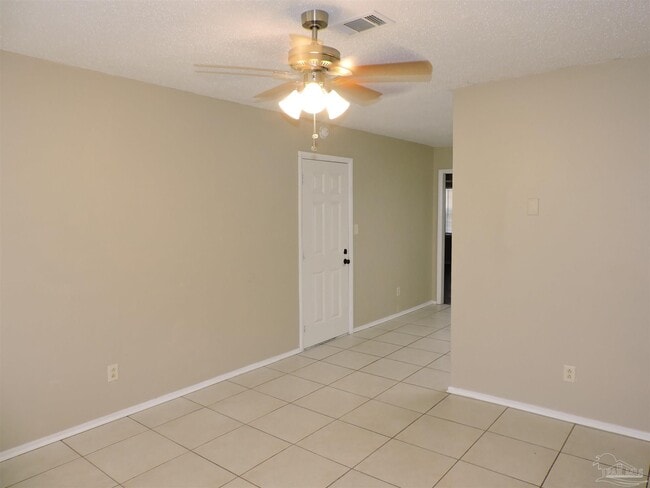 Building Photo - 5672 Hermosa Cir