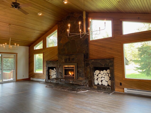 Building Photo - 155 Garland Ln