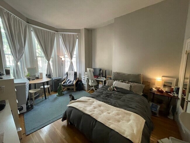 Foto del edificio - 544 Columbus Ave