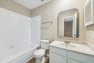 Building Photo - 10311 Richmond Hill Dr