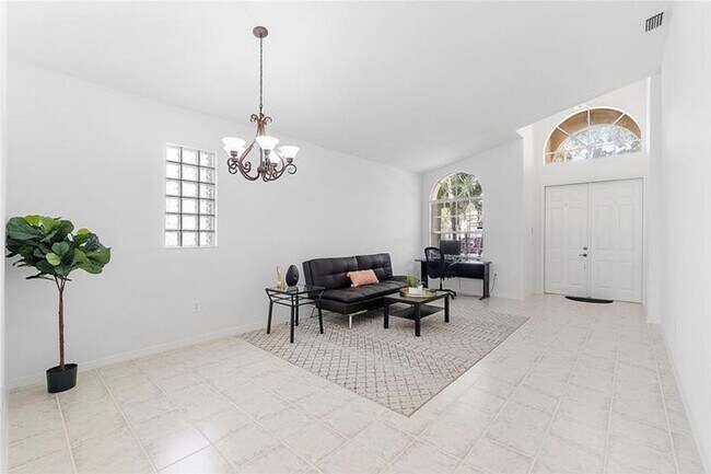 Foto del edificio - 5385 NW 124th Way