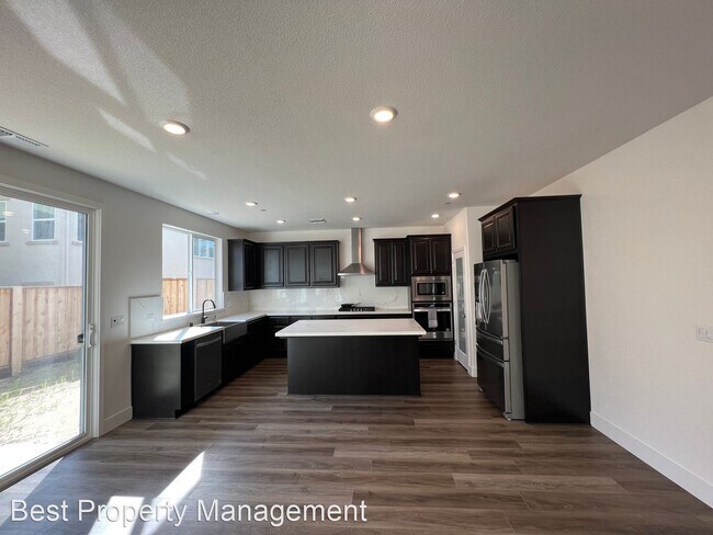 Foto del edificio - 4 br, 2.5 bath House - 465 Ramos Ranch Road
